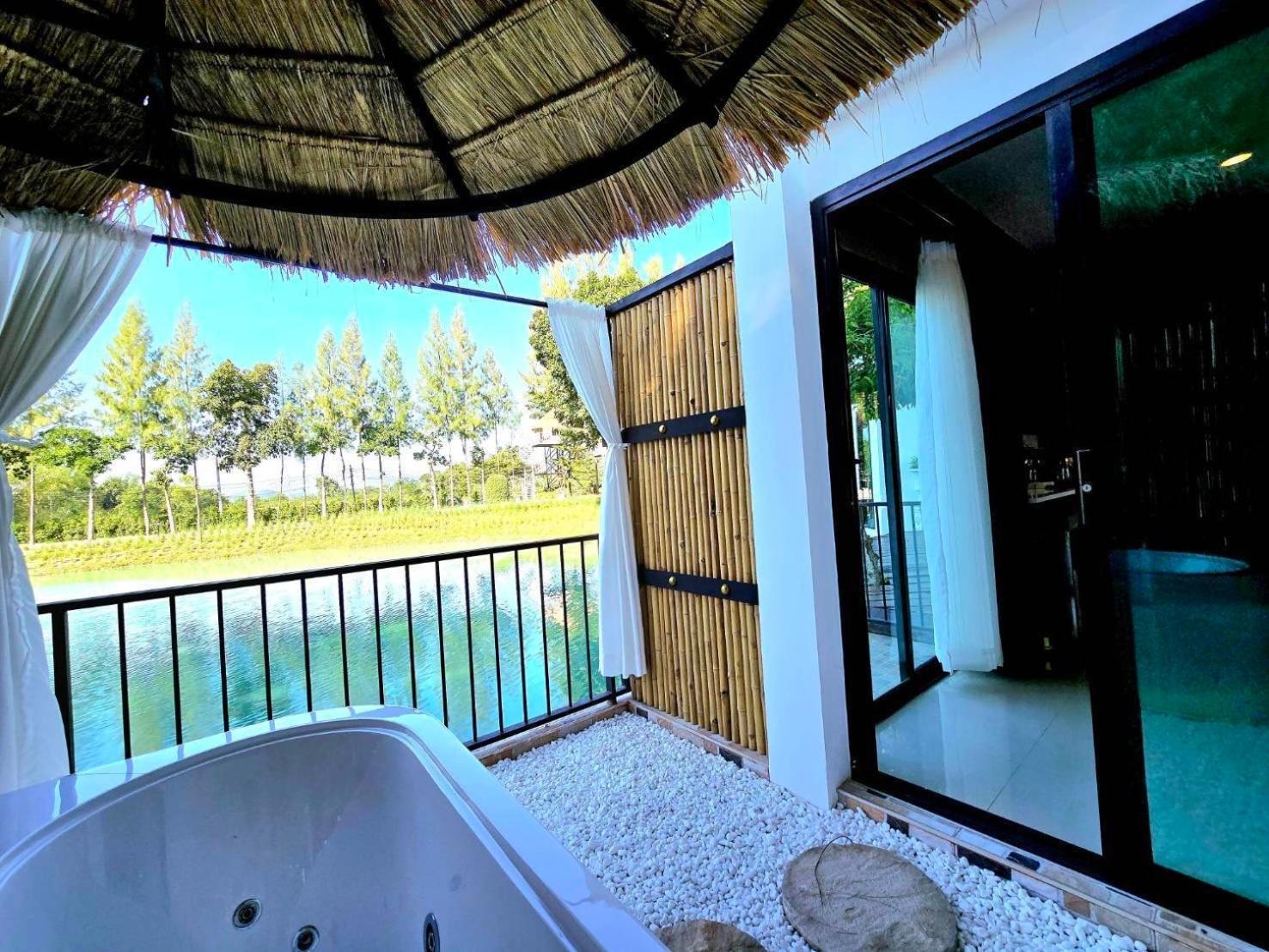 Skybird Lake View Resort&Camping Khaoyai Pak Chong Extérieur photo